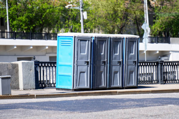Best Affordable porta potty rental  in Holyoke, CO